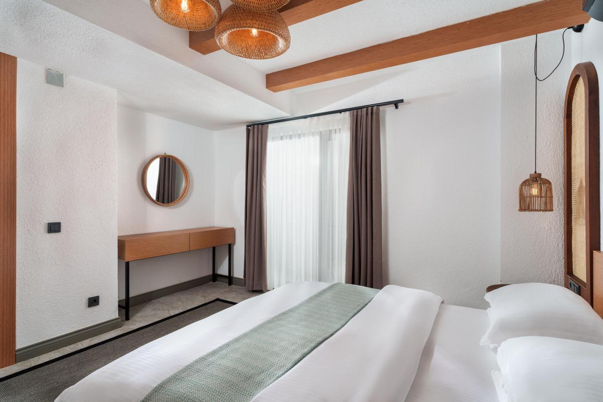 Lupia Suites Kalkan Esterno foto