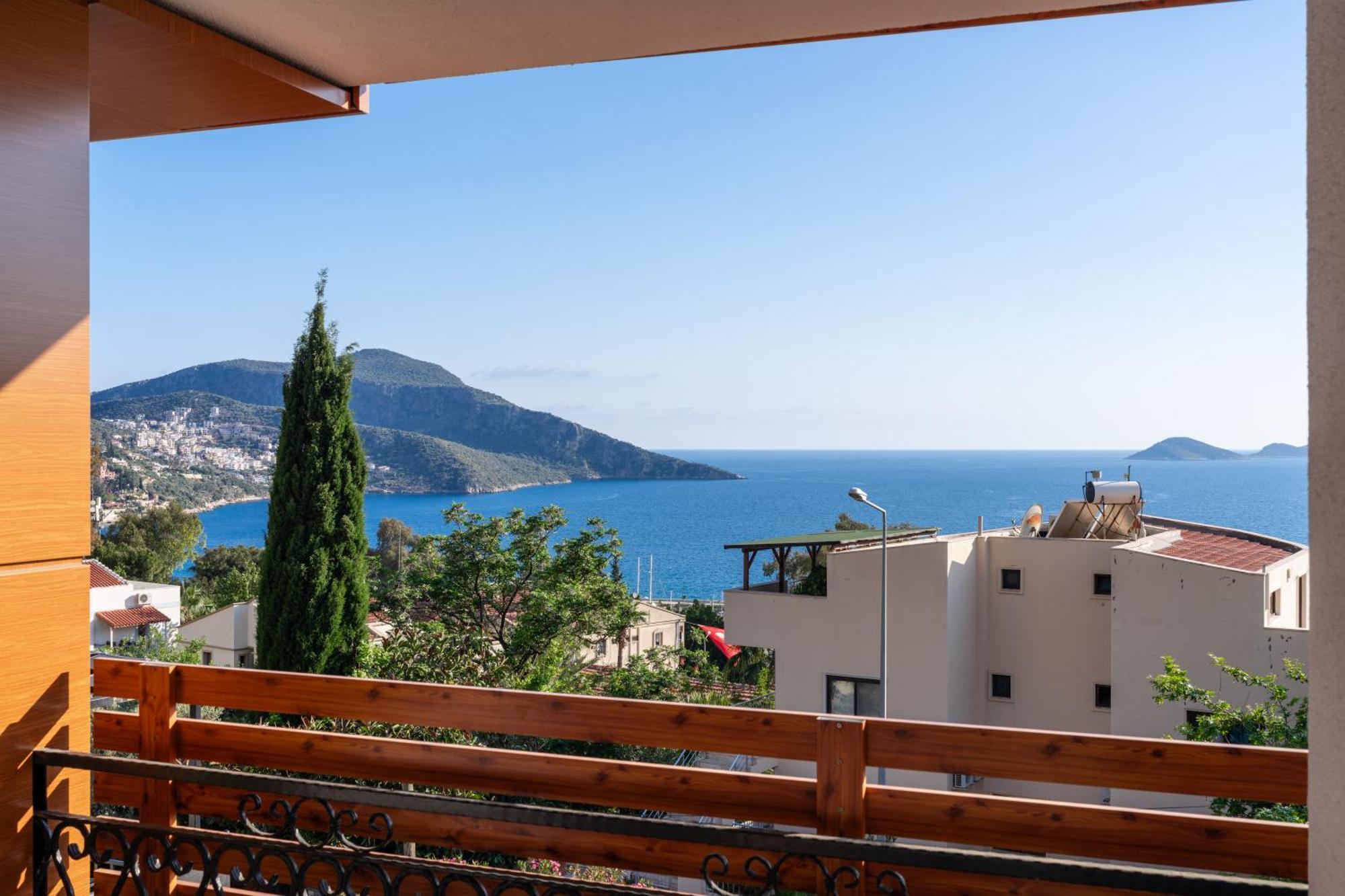 Lupia Suites Kalkan Esterno foto