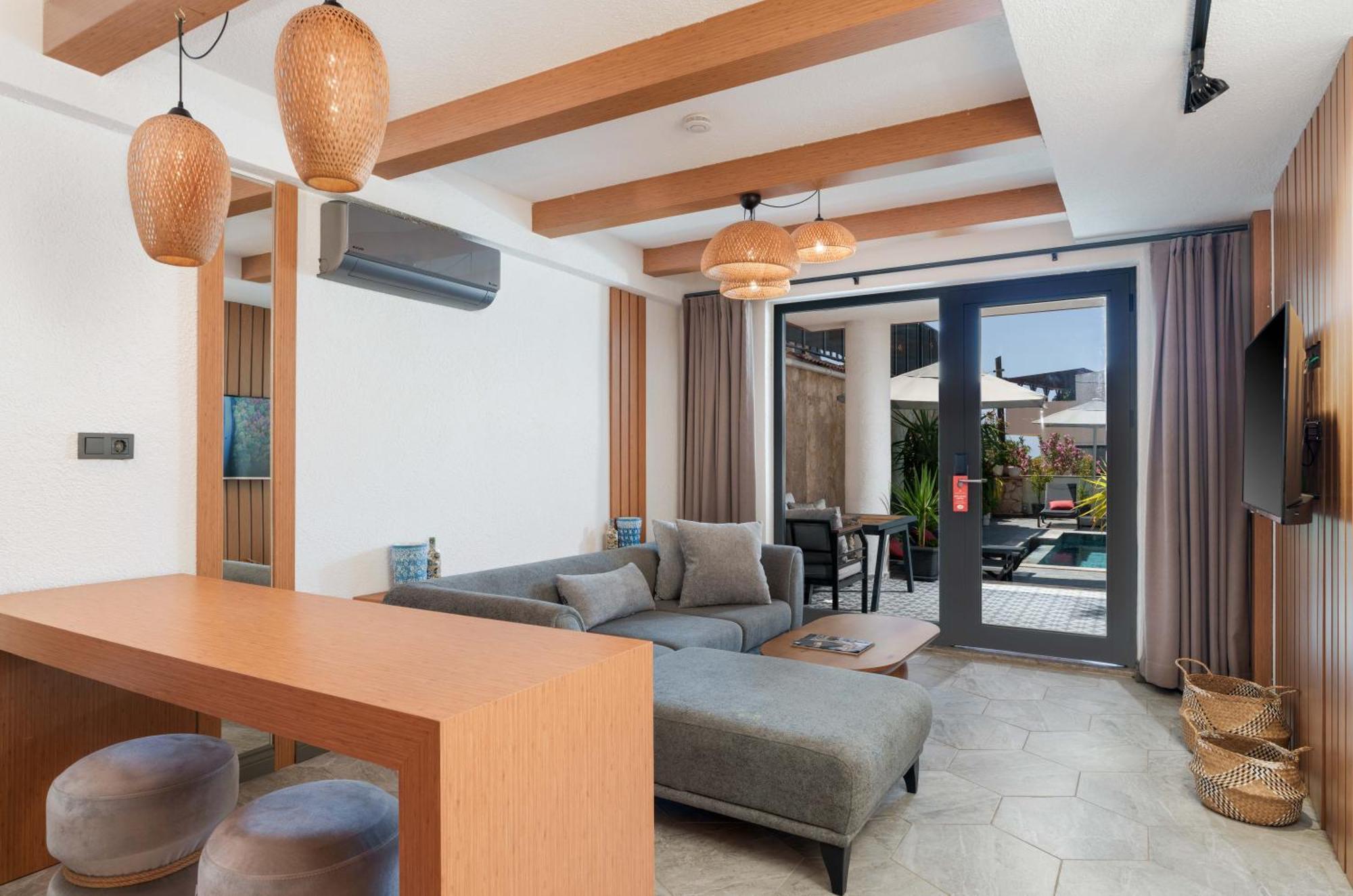 Lupia Suites Kalkan Esterno foto