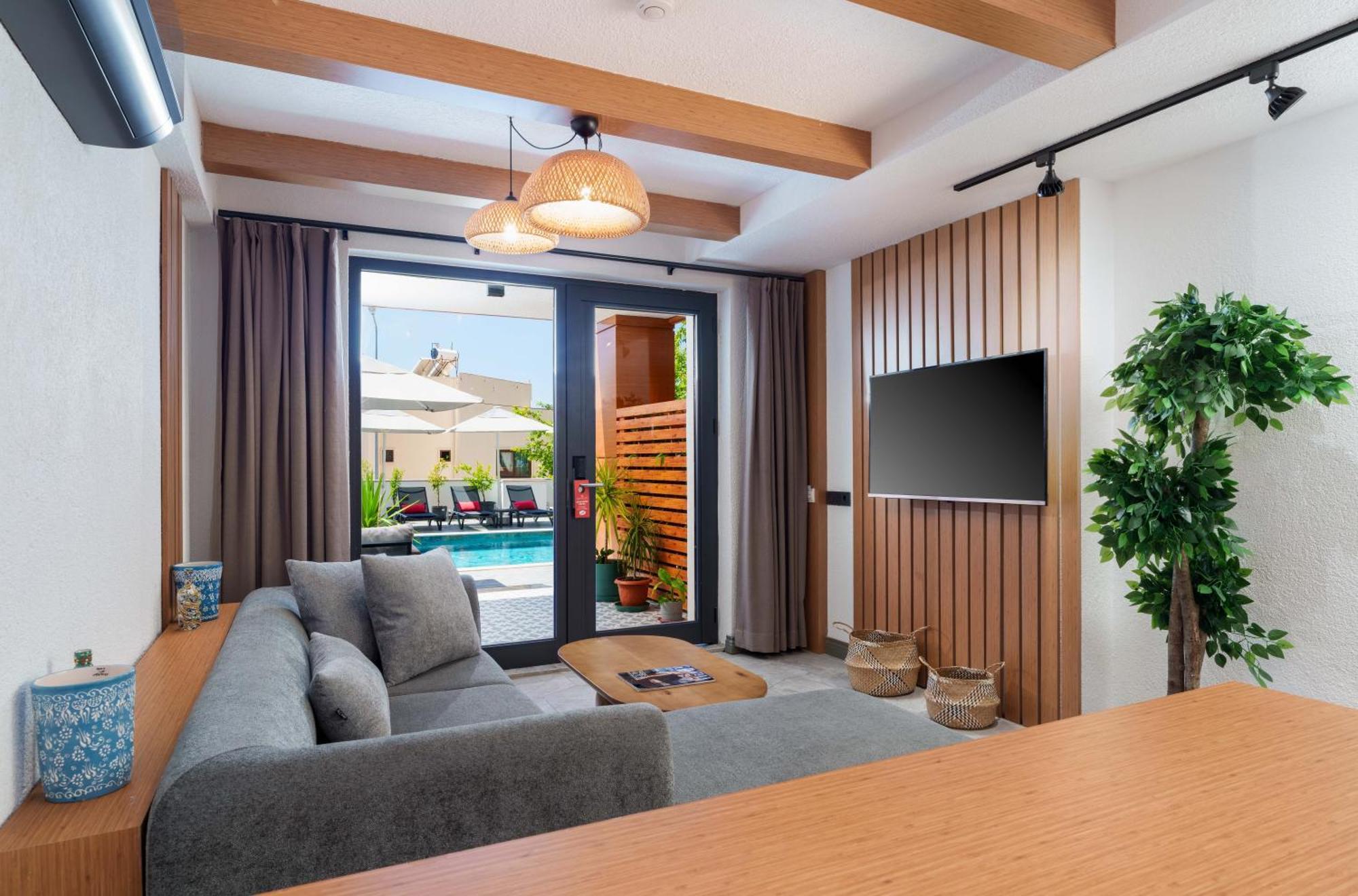 Lupia Suites Kalkan Esterno foto